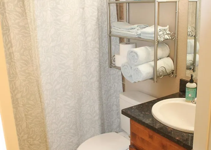 Charming & Cozy * Gillette